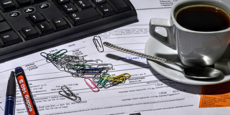 bookkeeper-1016299_1280-1-1-1-1